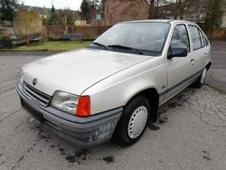 Andere farben Gebraucht 1988 Opel Kadett Kleinwagen | 1.500 €