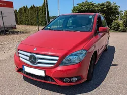 Rot Gebraucht 2013 Mercedes B220 Sport Van / Kleinbus | 6.999 € (Etwas zu teuer)