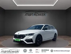 Weiss Gebraucht 2021 Skoda Octavia RS Kombi | 26.707 € (Fairer Preis)