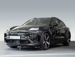 Schwarz Neu 2025 Porsche Macan Turbo SUV | 139.749 € (Fairer Preis)