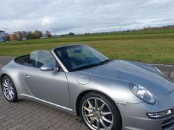 Silber Gebraucht 2006 Porsche 911 Carrera 4S Cabriolet Cabrio | 48.500 € (Etwas zu teuer)