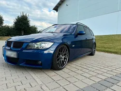 Blau Gebraucht 2007 BMW 330 Shadowline Kombi | 13.400 €