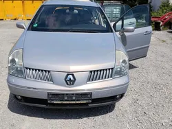 Grau Gebraucht 2003 Renault Vel Satis Kleinwagen | 2.300 €
