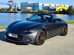 Grau Gebraucht 2016 Mazda MX5 Cabrio | 19.500 € (Fairer Preis)