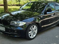 Schwarz Gebraucht 2011 BMW 118 Sport Line Kleinwagen | 7.490 € (Fairer Preis)