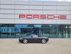Schwarz Gebraucht 2000 Porsche 986 Boxster Cabrio | 13.490 €
