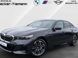Grau Gebraucht 2024 BMW 530 Comfort Edition Limousine | 67.810 €