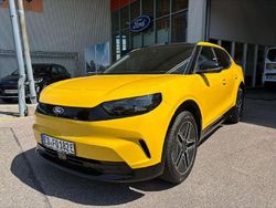 Omg yellow Gebraucht 2024 Ford Capri Premium SUV | 47.989 € (Teuer)