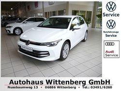 Weiß Gebraucht 2025 VW Golf VIII Style Limousine | 26.449 € (Guter Preis)