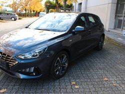 Dark knight Gebraucht 2022 Hyundai i30 Trend Limousine | 15.900 € (Fairer Preis)
