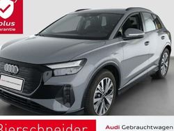Grau Gebraucht 2025 Audi Q4 e-tron Advanced Plus SUV | 43.950 € (Fairer Preis)