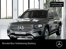 Mountain grau Gebraucht 2024 Mercedes GLB200 Progressive SUV | 42.990 € (Fairer Preis)