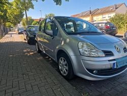 Silber Gebraucht 2009 Renault Modus Van / Kleinbus | 3.950 €