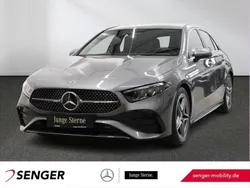 Grau Gebraucht 2024 Mercedes A200 AMG Limousine | 33.790 € (Fairer Preis)