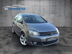 Grau Gebraucht 2010 VW Golf Plus Cross Highline Van / Kleinbus | 9.999 €