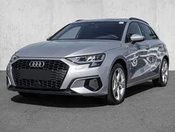Silber Gebraucht 2024 Audi A3 Sportback Advanced Plus Limousine | 35.749 € (Teuer)
