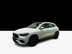Weiß Gebraucht 2024 Mercedes GLA35 AMG AMG SUV | 59.990 € (Teuer)