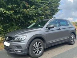 Silber Gebraucht 2018 VW Tiguan SUV | 20.999 € (Fairer Preis)