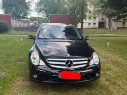 Schwarz Gebraucht 2007 Mercedes R320 AMG Van / Kleinbus | 8.500 € (Etwas zu teuer)