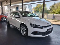 Weiß Gebraucht 2009 VW Scirocco Coupé | 8.300 € (Etwas zu teuer)