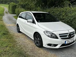 Weiß Gebraucht 2013 Mercedes B180 Van / Kleinbus | 10.500 € (Superpreis)