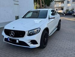 Weiß Gebraucht 2017 Mercedes GLC250 AMG line Coupé | 31.900 € (Etwas zu teuer)