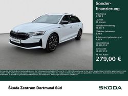 Weiß Gebraucht 2025 Skoda Octavia SportLine Kombi | 34.972 € (Teuer)