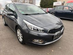 Grau Gebraucht 2013 Kia Ceed Spirit Kleinwagen | 4.390 € (Fairer Preis)