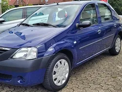 Blau Gebraucht 2008 Dacia Logan Limousine | 3.490 € (Teuer)