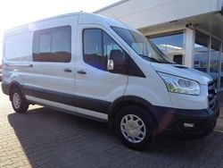Weiß Gebraucht 2021 Ford Transit Van / Kleinbus | 27.990 € (Etwas zu teuer)