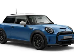 Island blue metallic Gebraucht 2023 Mini Cooper SE Kleinwagen | 22.222 € (Fairer Preis)
