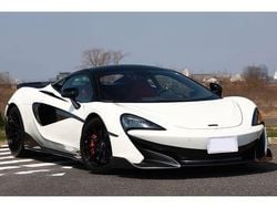 Weiß Gebraucht 2020 McLaren 600LT | 116.000 €