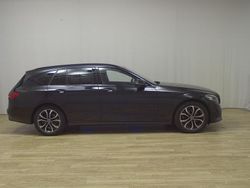 Schwarz Gebraucht 2020 Mercedes C200 Avantgarde Kombi | 16.980 € (Guter Preis)