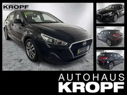 Schwarz Gebraucht 2020 Hyundai i30 Trend Limousine | 15.490 € (Fairer Preis)