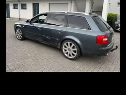 Grau Gebraucht 2003 Audi A6 S-Line Kombi | 1.800 € (Superpreis)
