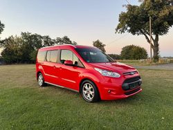 Rot Gebraucht 2017 Ford Grand Tourneo Connect Titanium Van / Kleinbus | 18.700 € (Etwas zu teuer)