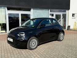 Schwarz Gebraucht 2022 Fiat 500e Kleinwagen | 17.980 € (Fairer Preis)