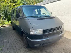 Grau Gebraucht 1993 VW T4 Van | 2.299 €