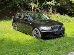 Schwarz Gebraucht 2011 BMW 118 Kleinwagen | 5.350 € (Guter Preis)