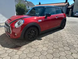 Rot Gebraucht 2017 Mini Cooper S Kleinwagen | 14.999 € (Fairer Preis)
