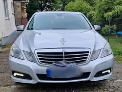 Silber Gebraucht 2009 Mercedes E250 Avantgarde Limousine | 9.650 € (Etwas zu teuer)