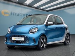 Blau Gebraucht 2021 Smart ForFour Electric Drive Kleinwagen | 15.399 €