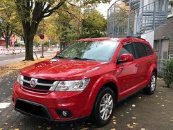 Rot Gebraucht 2014 Fiat Freemont SUV | 4.699 € (Superpreis)