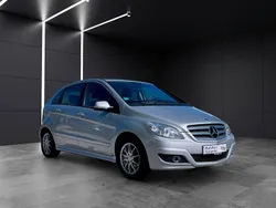 Silber Gebraucht 2008 Mercedes B200 Van / Kleinbus | 5.990 € (Fairer Preis)