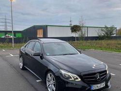 Schwarz Gebraucht 2014 Mercedes E400 Limousine | 21.000 €