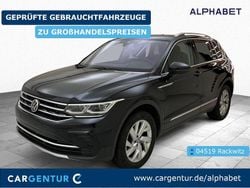 Deep black perleffekt (metallic) Gebraucht 2021 VW Tiguan Elegance SUV | 23.897 € (Guter Preis)