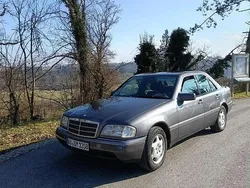 Gebraucht 1995 Mercedes C180 Elegance Limousine | 2.200 €