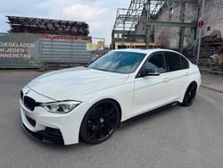 Weiß Gebraucht 2015 BMW 340 M Performance Limousine | 26.500 €