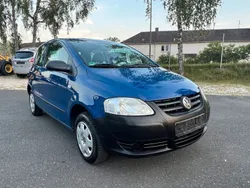 Blau Gebraucht 2007 VW Fox Basis Kleinwagen | 1.990 € (Fairer Preis)
