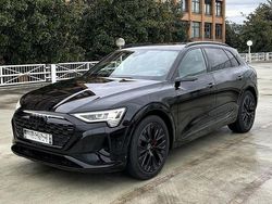 Mythosschwarz Gebraucht 2023 Audi Q8 e-tron Advanced SUV | 57.900 € (Teuer)